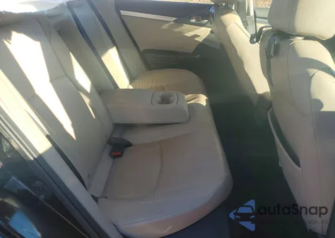 2017 Honda Civic Touring из США, поврежденный, VIN 2HGFC1F93HH645876